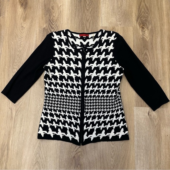 RED Black and White Houndstooth Zip Front Cardigan size L - Picture 1 of 5